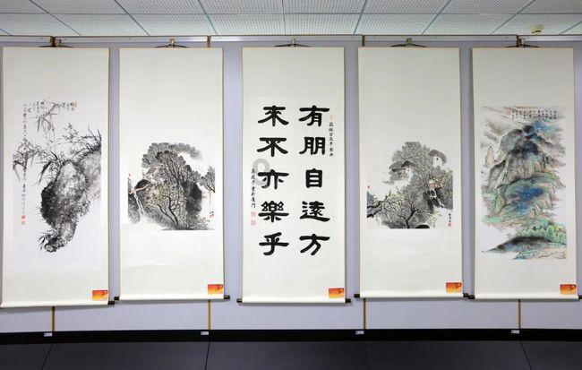 道奇蝰蛇找不同